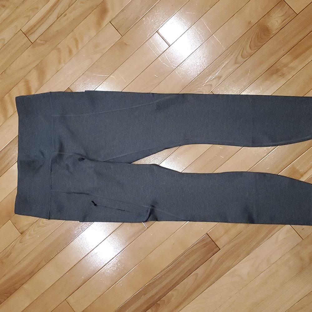 Athleta gray leggings. Size small.